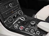  Gear shifter/center console photo